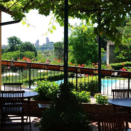 Hotel San Michele ซานจีมิญญาโน ภายนอก รูปภาพ