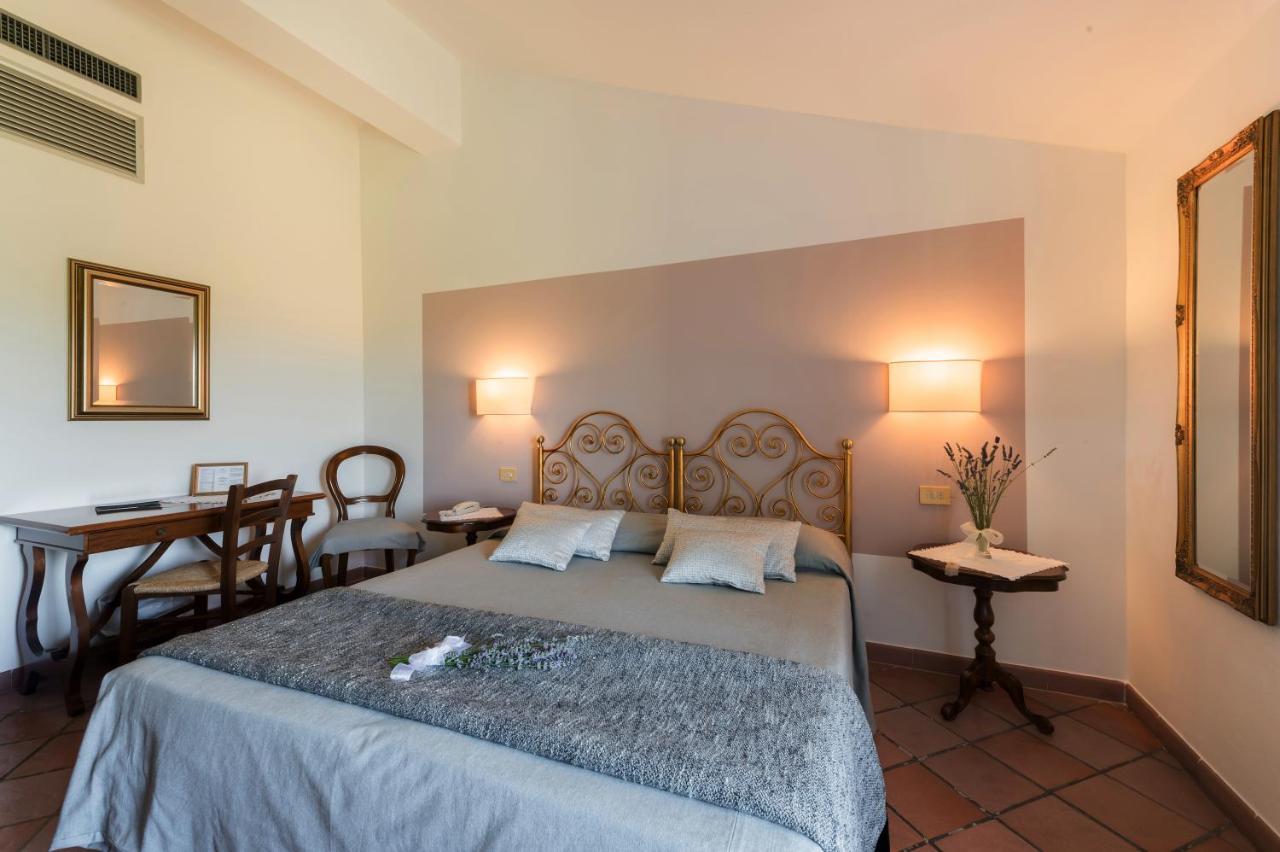 Hotel San Michele ซานจีมิญญาโน ภายนอก รูปภาพ