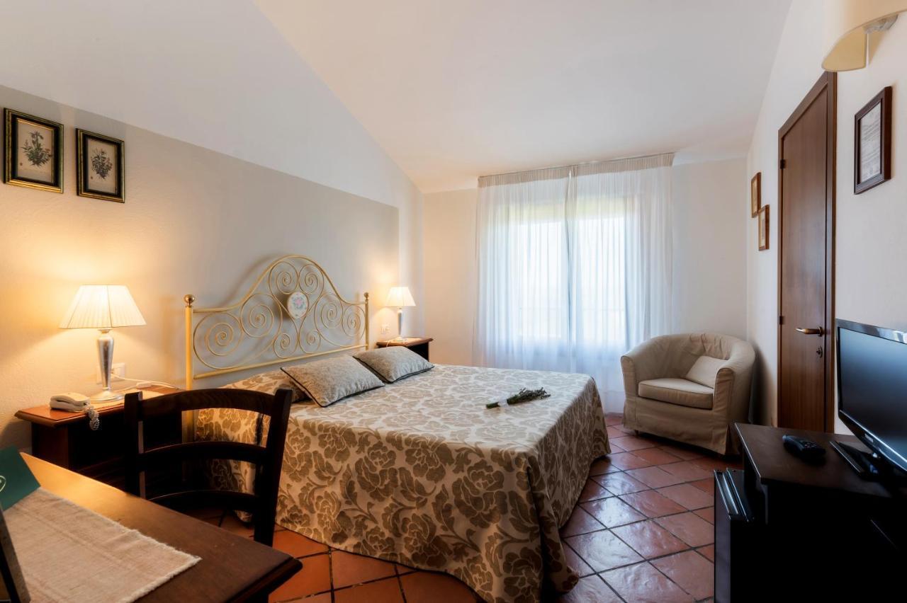 Hotel San Michele ซานจีมิญญาโน ภายนอก รูปภาพ