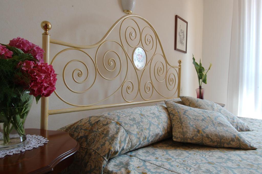 Hotel San Michele ซานจีมิญญาโน ห้อง รูปภาพ