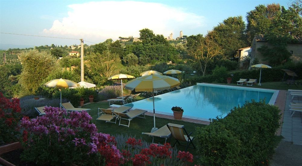 Hotel San Michele ซานจีมิญญาโน ภายนอก รูปภาพ